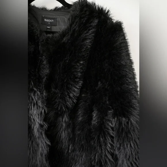 Bardot Faux Fur Mob Wife Coat NWT